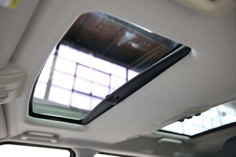 2016 Land Rover LR4 HSE LUX Landmark Edition Plainview NY