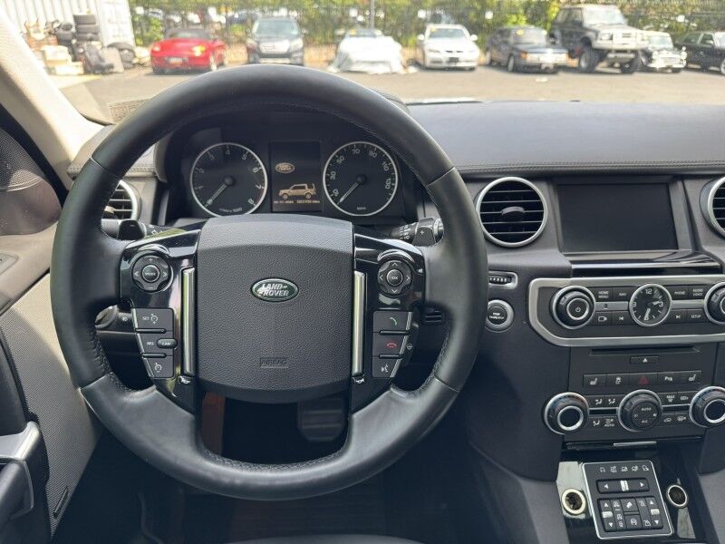 2016 Land Rover LR4 HSE LUX Willow Grove PA