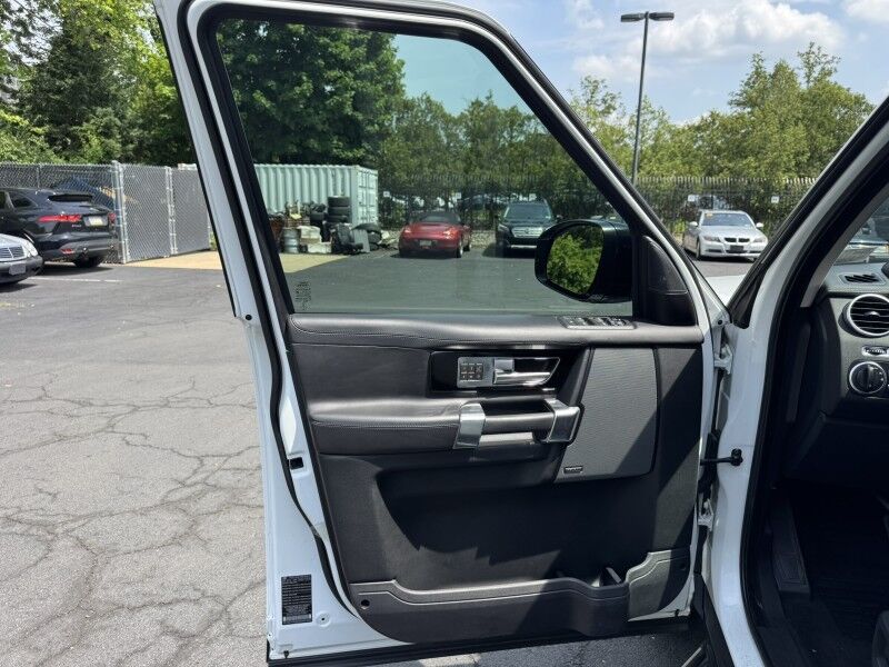 2016 Land Rover LR4 HSE LUX Willow Grove PA