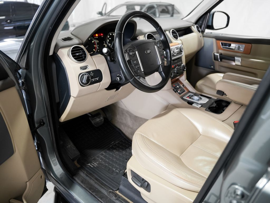 2016 Land Rover LR4 HSE Lux Pkg Tigard OR