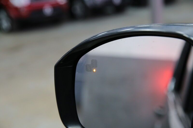 2016 Land Rover LR4 HSE Plainview NY