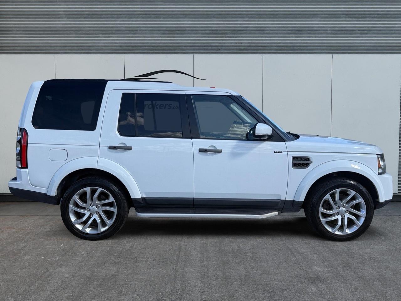 2016 Land Rover LR4 HSE Silver Edition, HEATED SEATS, 3 SUNROOFS, 3RD ROW, BLUETOOTH, BACKUP CAMERA, POWER MIRRORS, RUNNING BOARDS, KEYLESS ENTRY, LOW MILES, COME AND TEST DRIVE TODAY! Norfolk VA