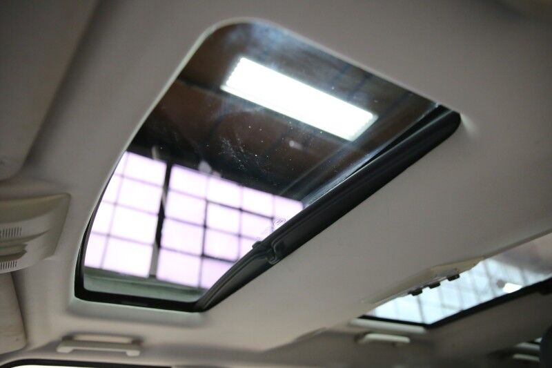 2016 Land Rover LR4 HSE Silver Edition Plainview NY