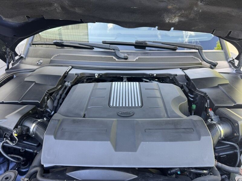 2016 Land Rover LR4 HSE Silver Edition
