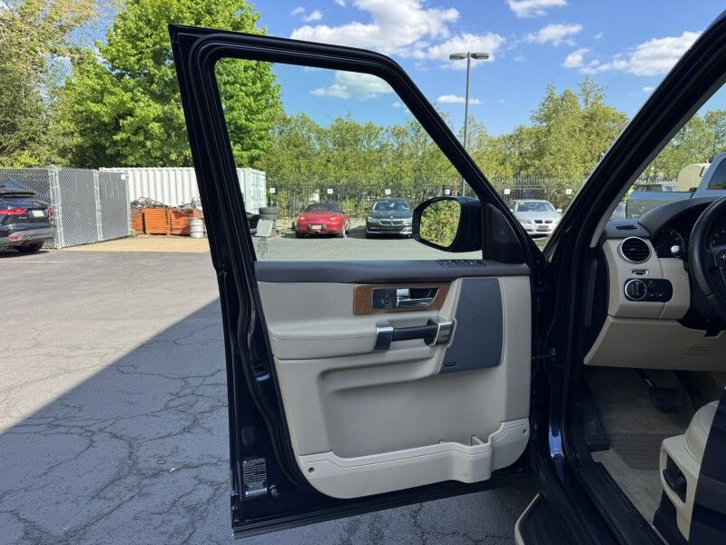 2016 Land Rover LR4 HSE Silver Edition Willow Grove PA