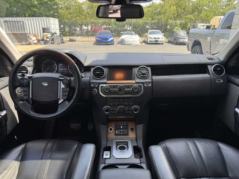 2016 Land Rover LR4 HSE Silver Edition Willow Grove PA