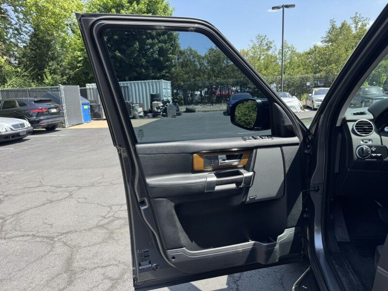 2016 Land Rover LR4 HSE Silver Edition Willow Grove PA