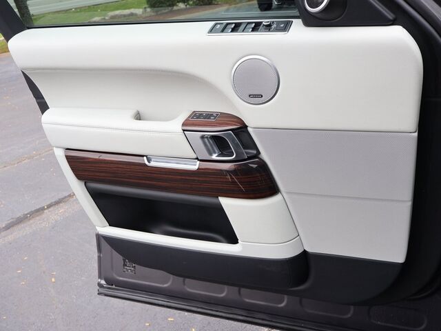 2016 Land Rover Range Rover 5.0L V8 Supercharged Oshkosh WI 2016 Land Rover Range Rover 5.0L V8 Supercharged Oshkosh WI