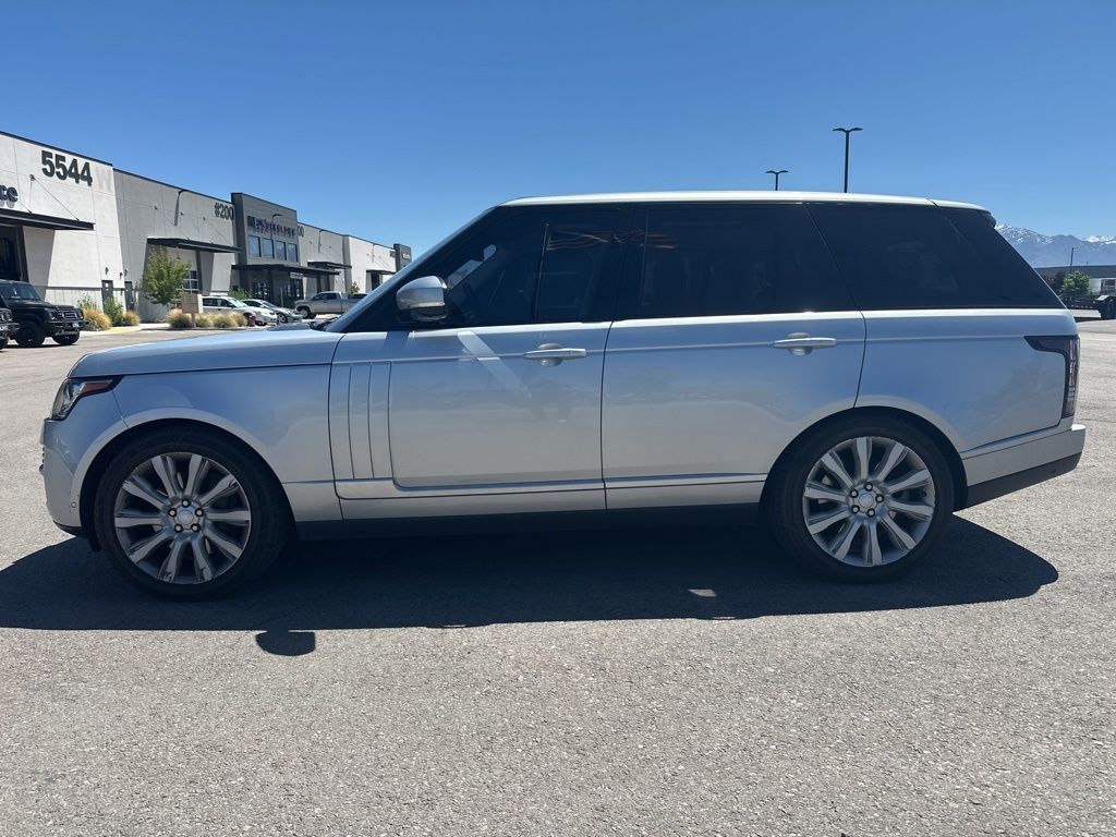 2016 Land Rover Range Rover V8 Supercharged's photo