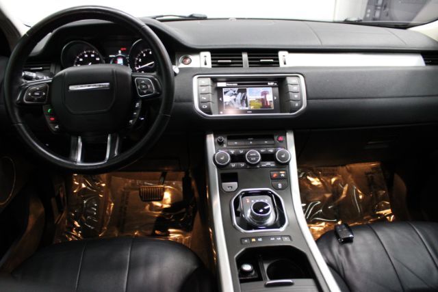 2016 Land Rover Range Rover Evoque SE | SE Premium