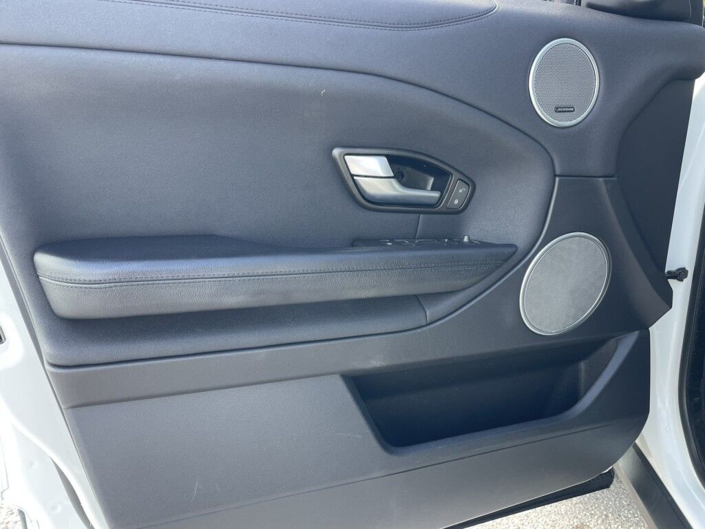 2016 Land Rover Range Rover Evoque SE PREMIUM~CLEAN CARFAX~ONLINE FINANCE AND SHIPPING AVAILABLE!!!! Sarasota FL