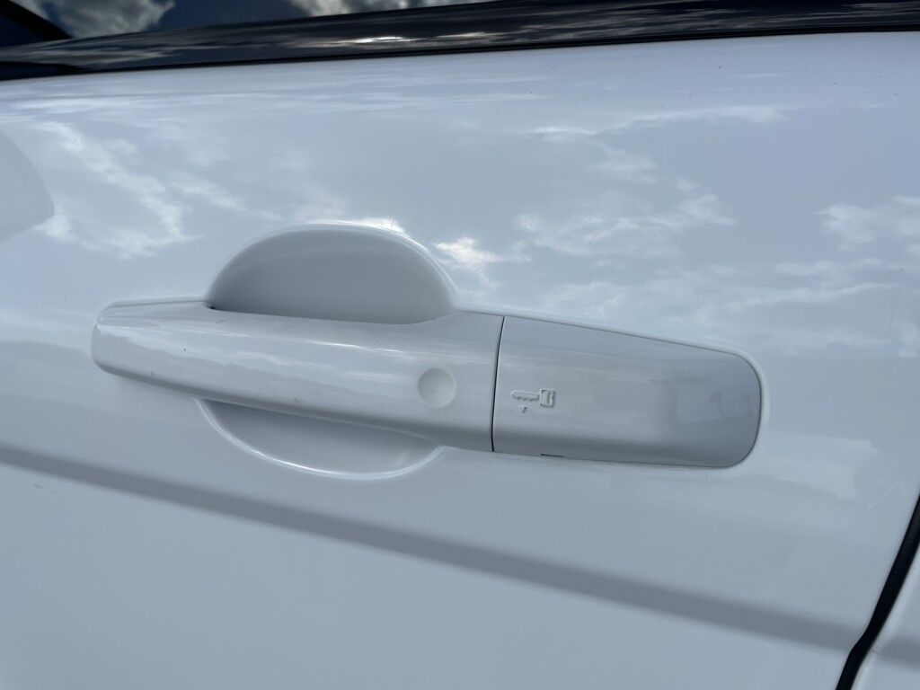 2016 Land Rover Range Rover Evoque SE PREMIUM~CLEAN CARFAX~ONLINE FINANCE AND SHIPPING AVAILABLE!!!! Sarasota FL