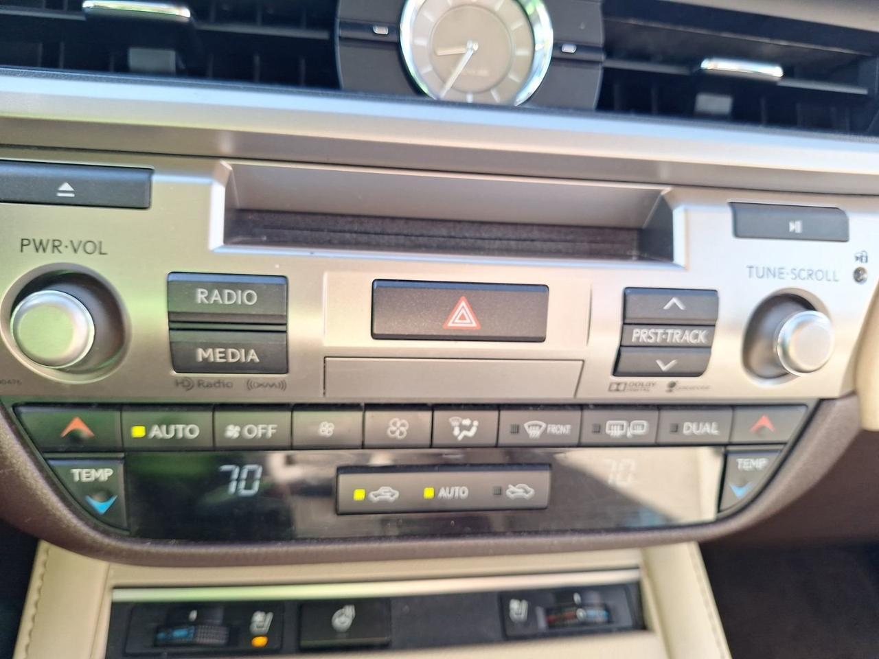 2016 Lexus ES 300h Hybrid Hurst TX