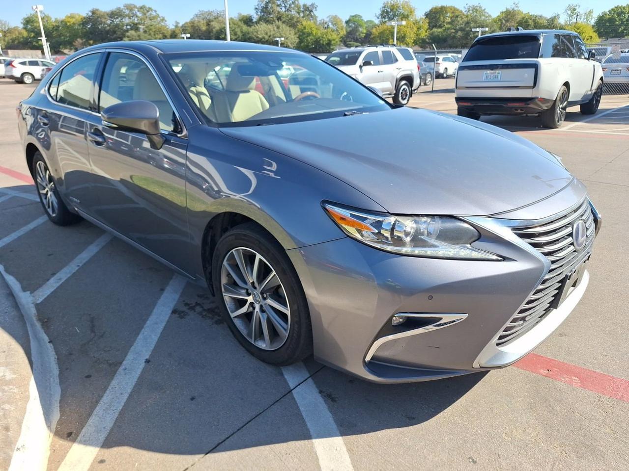 2016 Lexus ES 300h Hybrid Hurst TX