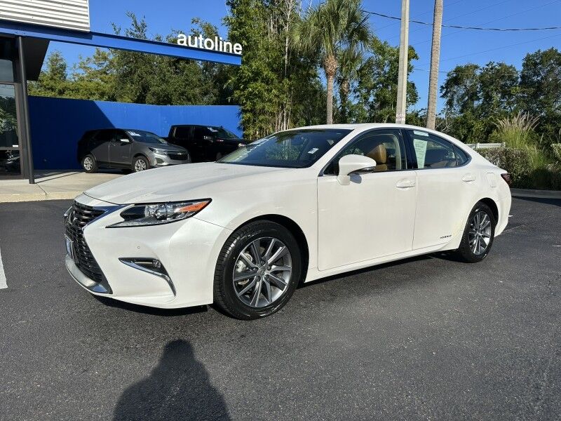 2016 Lexus ES 300h Hybrid