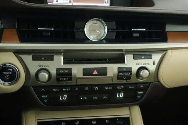 2016 Lexus ES 300h Hybrid New Braunfels TX
