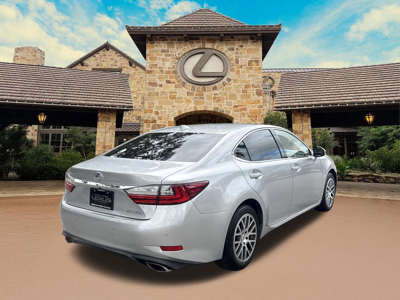 2016 Lexus ES 350 350