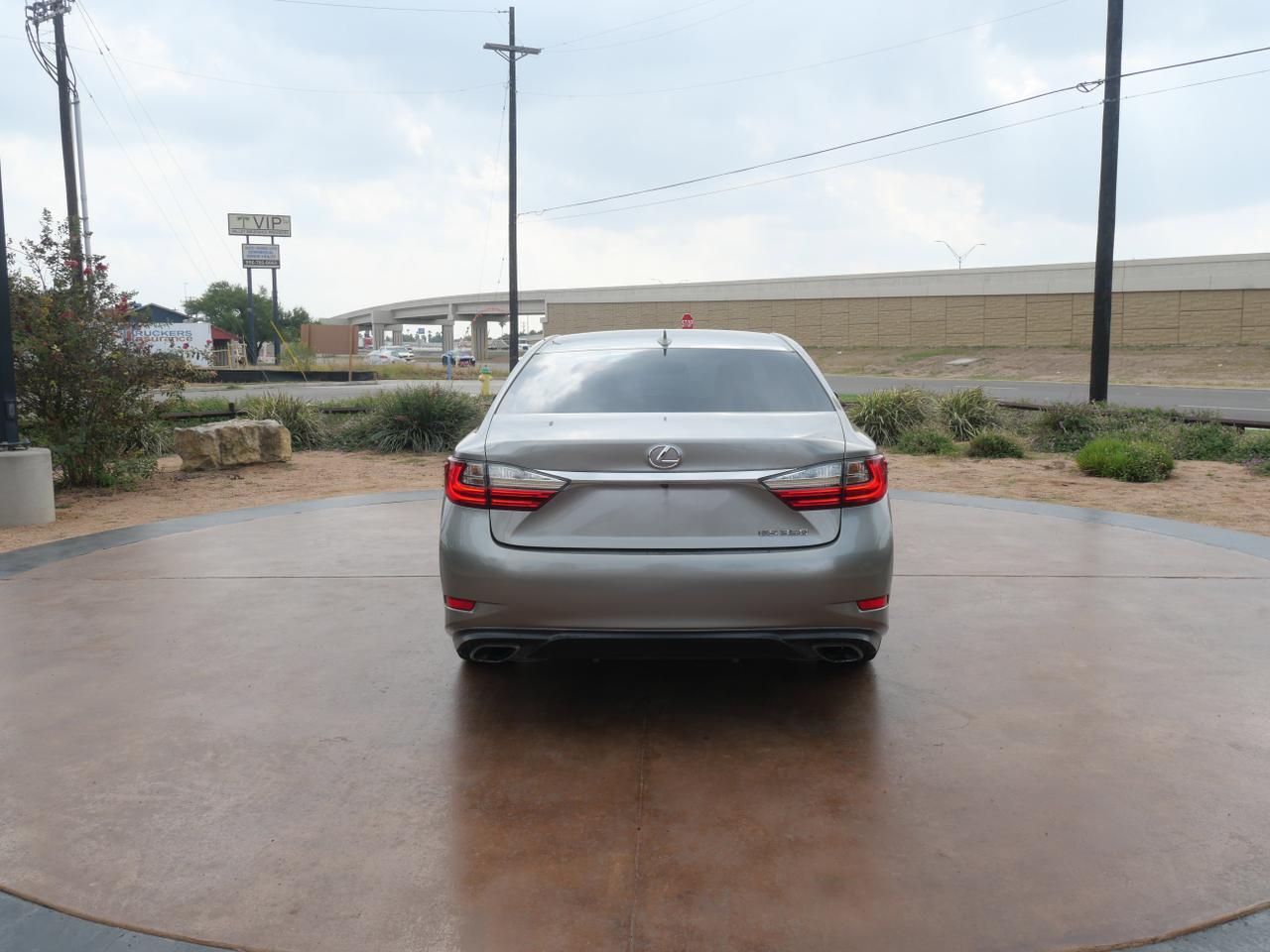 2016 Lexus ES 350 350