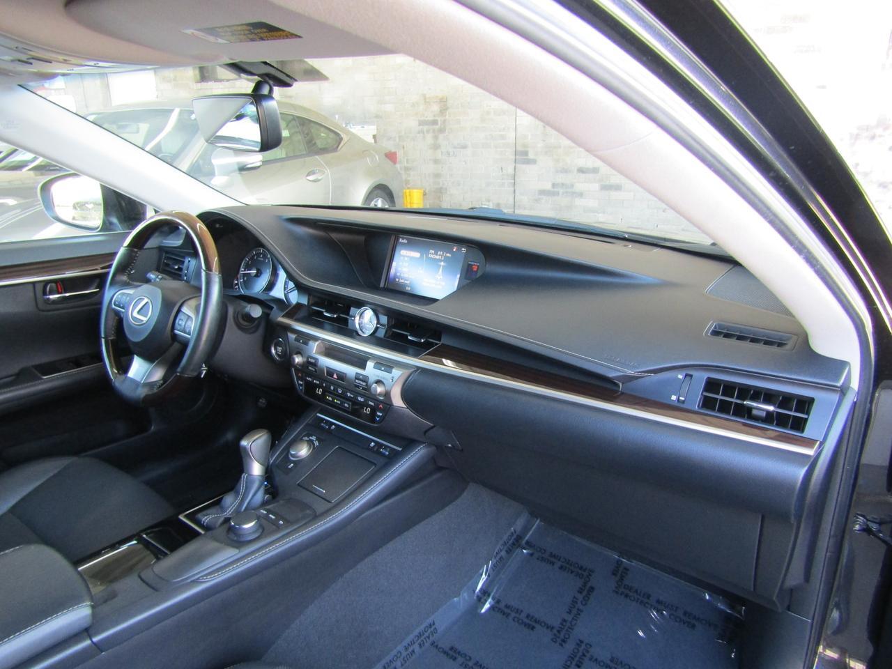 2016 Lexus ES 350 4dr Sdn Grand Prairie TX