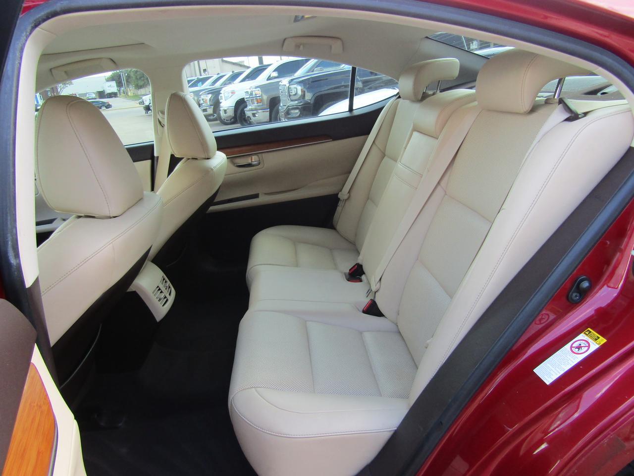 2016 Lexus ES 350 4dr Sdn Grand Prairie TX