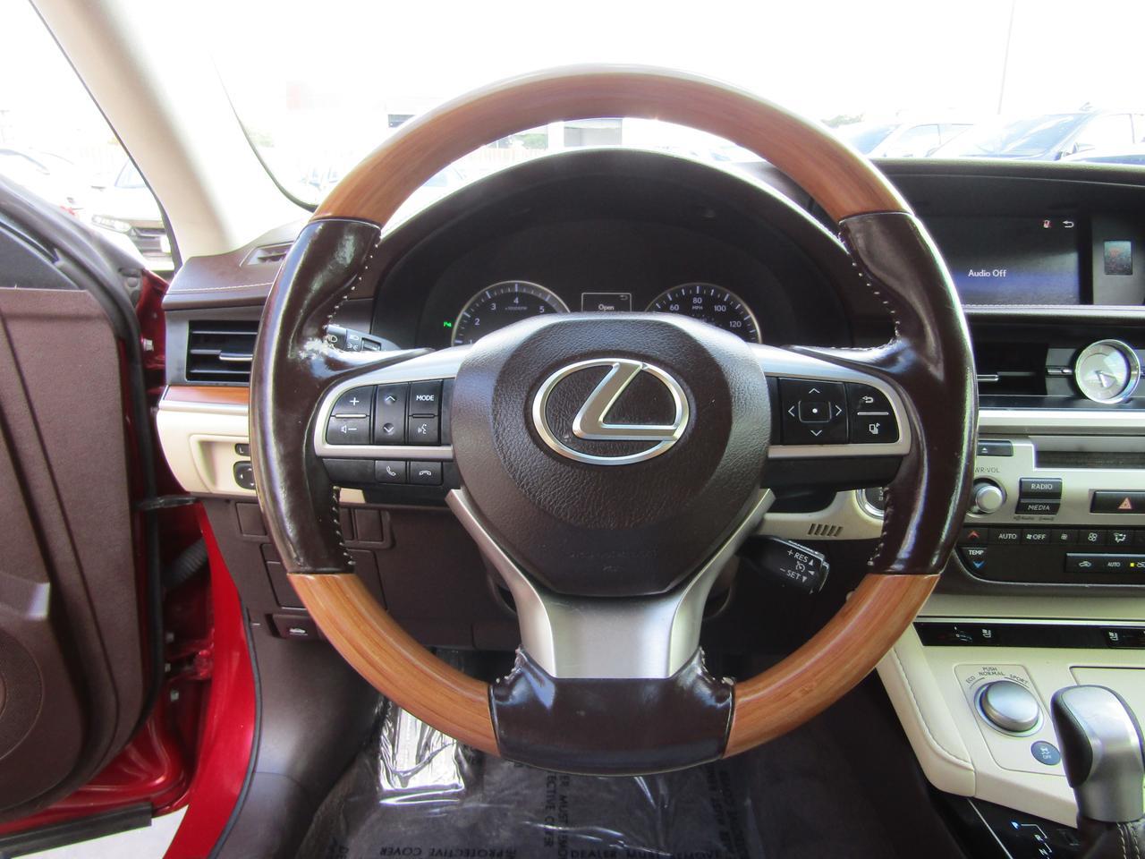 2016 Lexus ES 350 4dr Sdn Grand Prairie TX