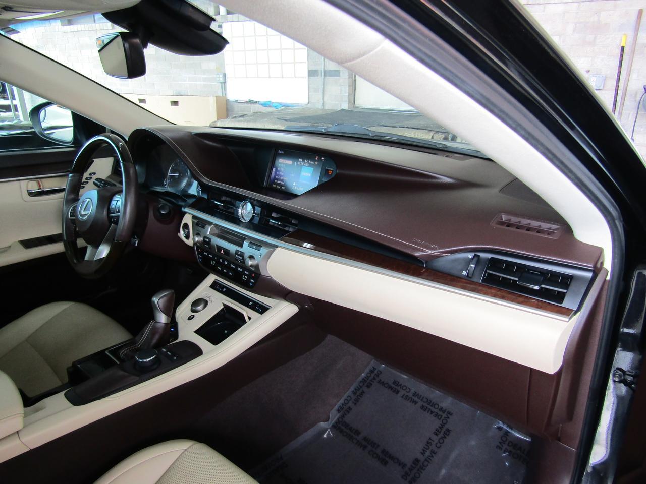 2016 Lexus ES 350 4dr Sdn Grand Prairie TX