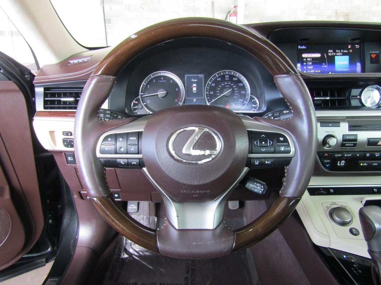 2016 Lexus ES 350 4dr Sdn Grand Prairie TX