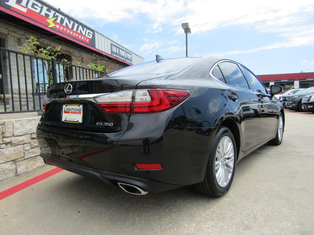 2016 Lexus ES 350 4dr Sdn Grand Prairie TX