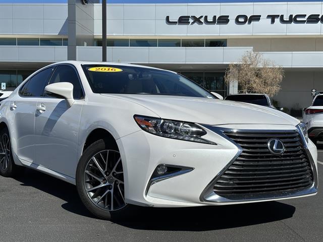 2016 Lexus ES 350 Base