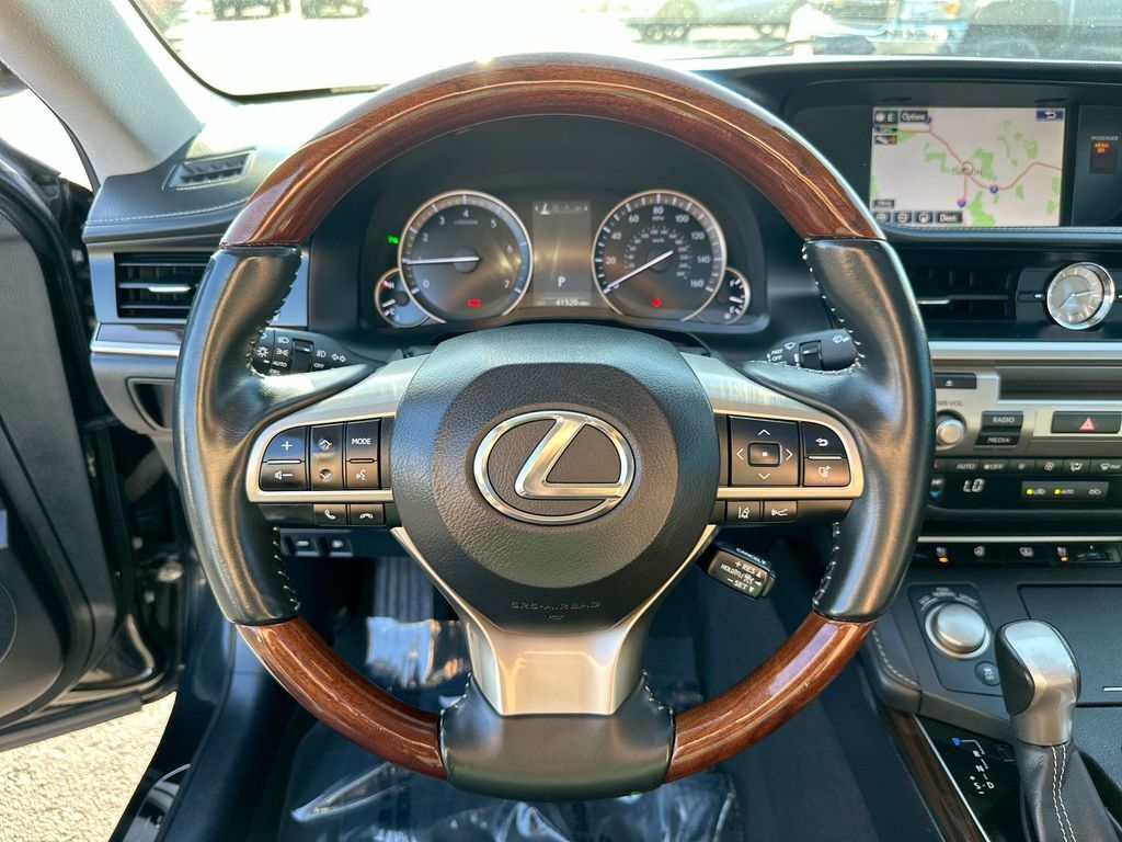 2016 Lexus ES 350