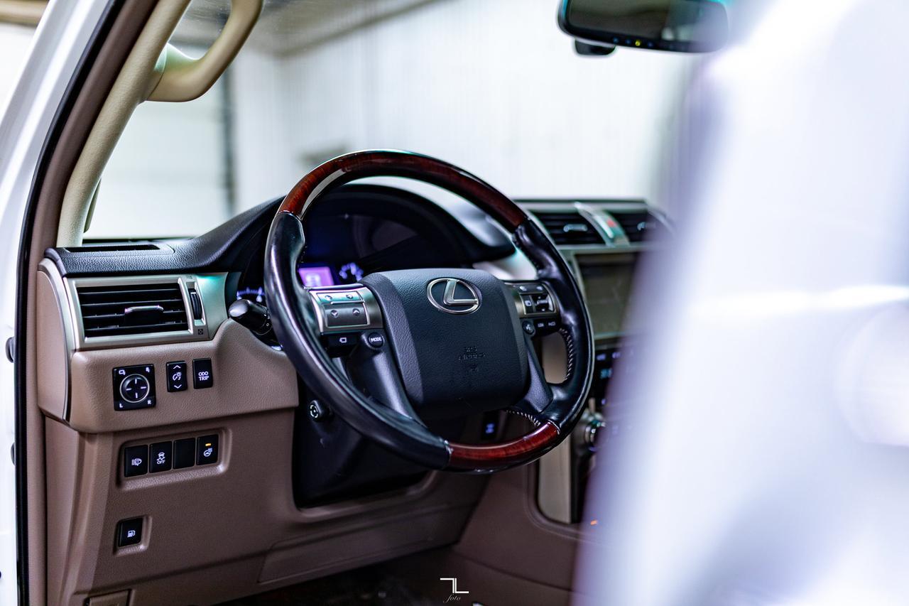 2016 Lexus GX 460 AWD Premium Leather Roof Nav BCam Red Deer AB