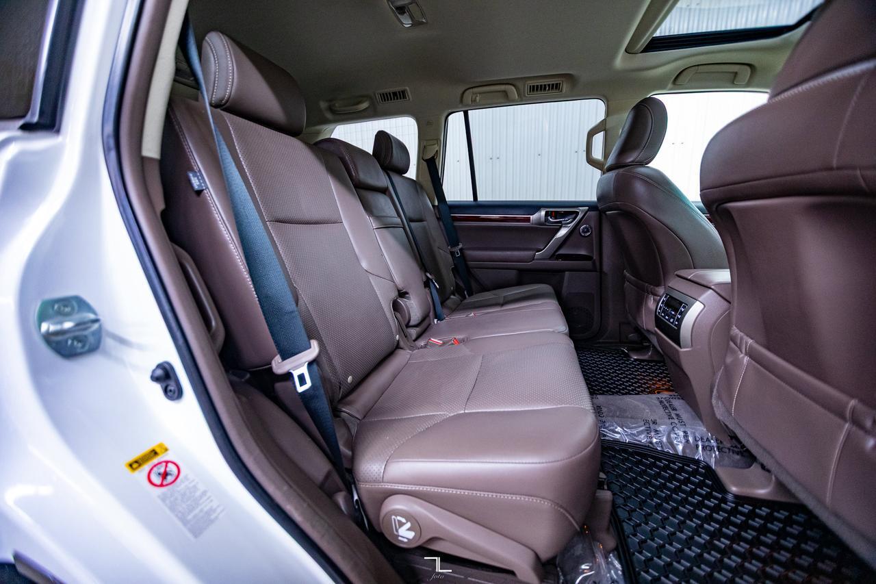 2016 Lexus GX 460 AWD Premium Leather Roof Nav BCam Red Deer AB