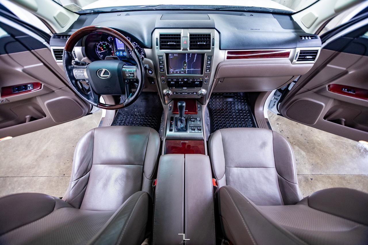 2016 Lexus GX 460 AWD Premium Leather Roof Nav BCam Red Deer AB