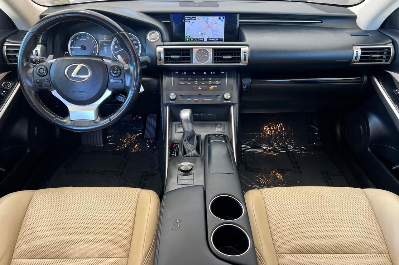 2016 Lexus IS 200t