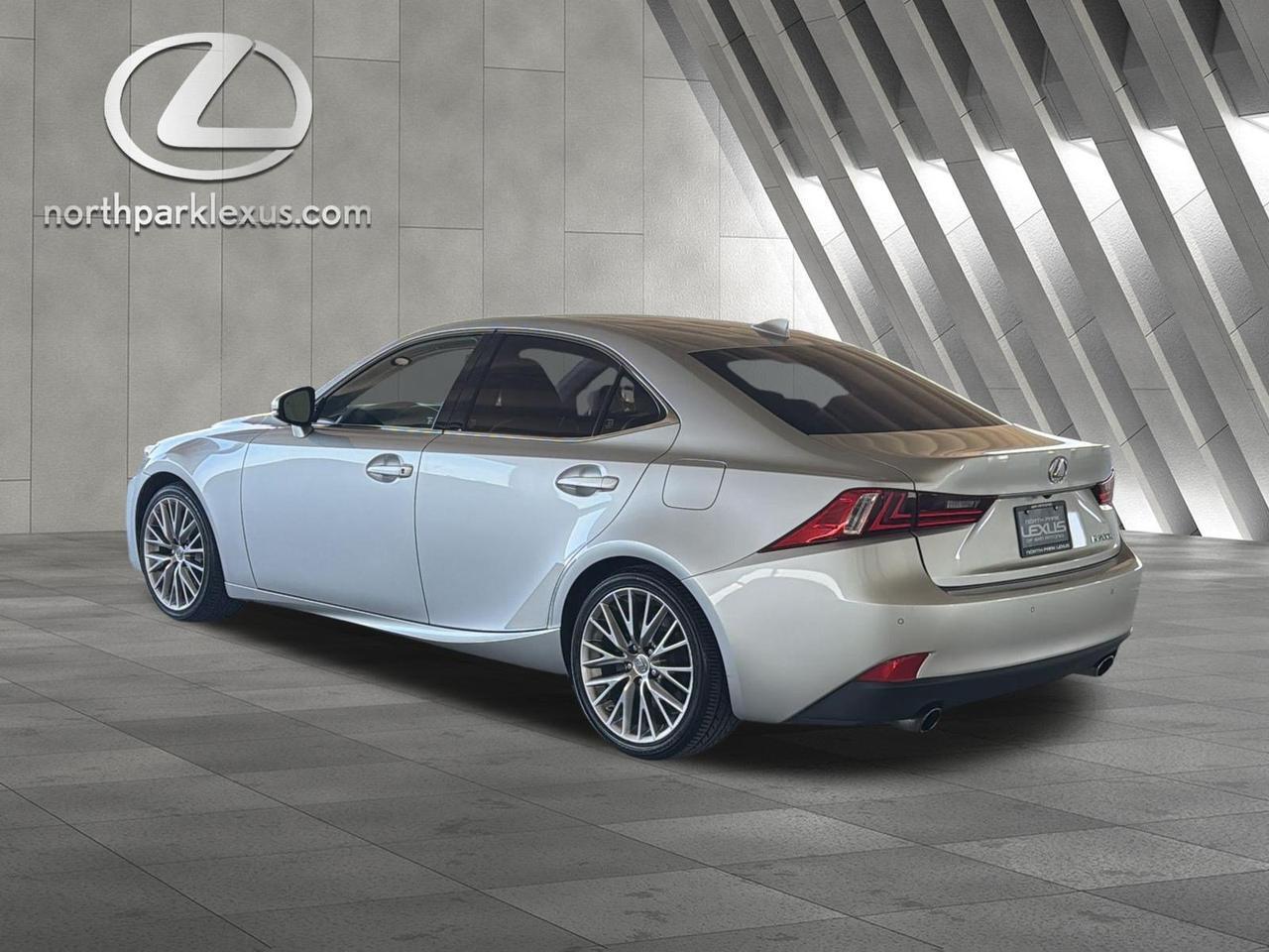 2016 Lexus IS 200t
