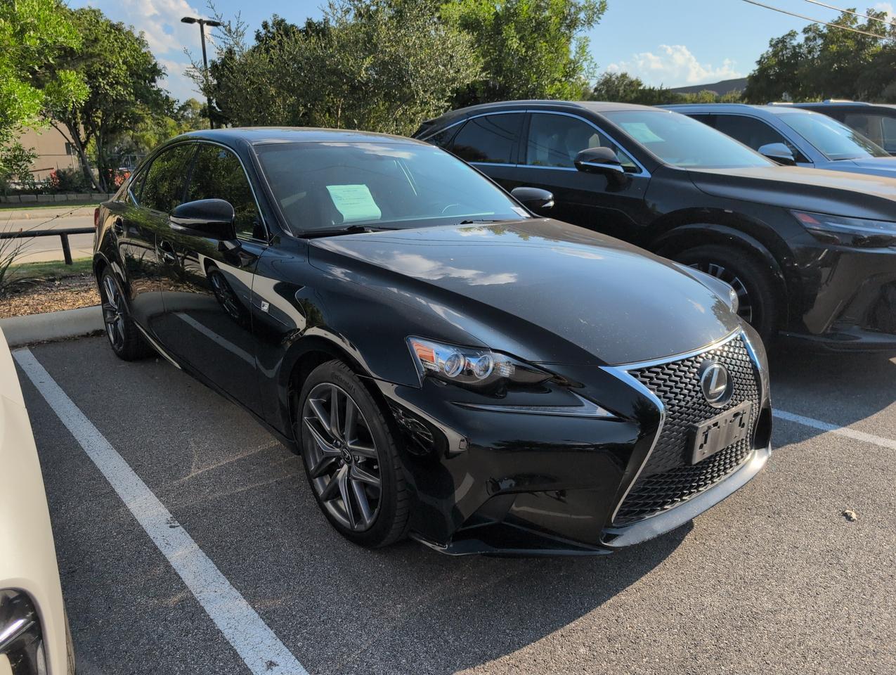 2016 Lexus IS 200t 200t