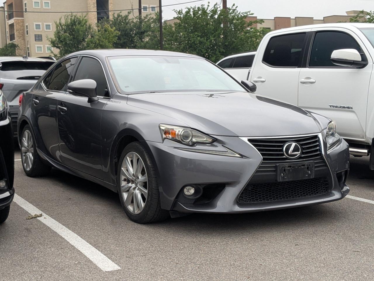 2016 Lexus IS 200t 200t