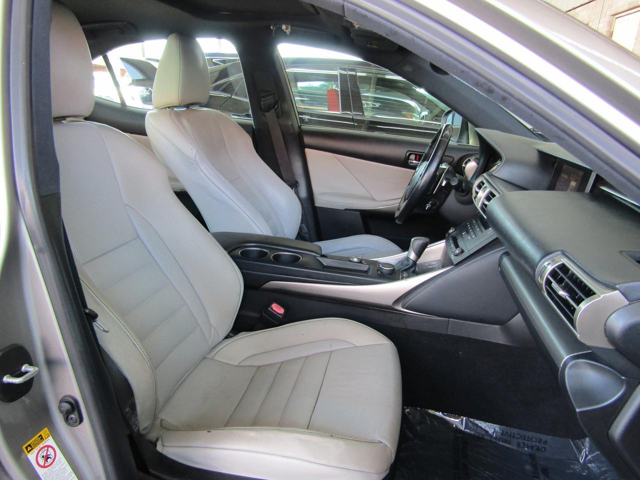 2016 Lexus IS 200t 4dr Sdn Grand Prairie TX