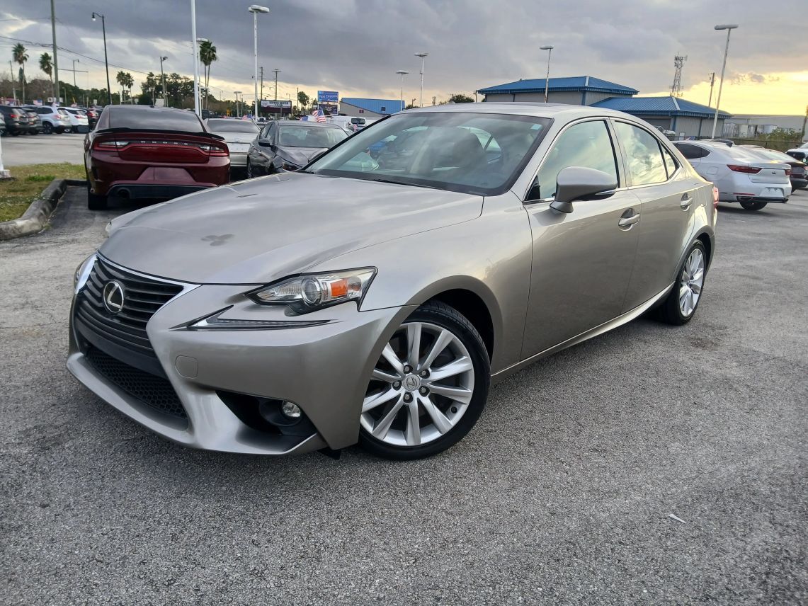 2016 Lexus IS