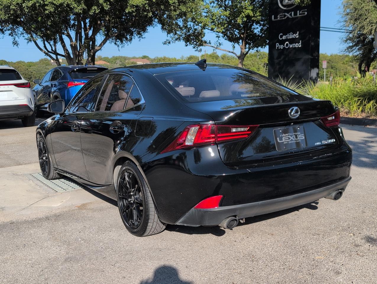 2016 Lexus IS 300 300