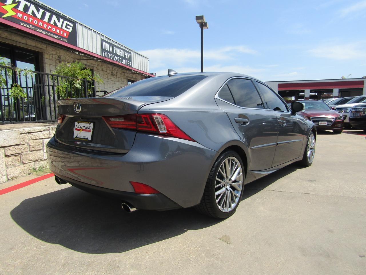 2016 Lexus IS 300 4dr Sdn AWD Grand Prairie TX