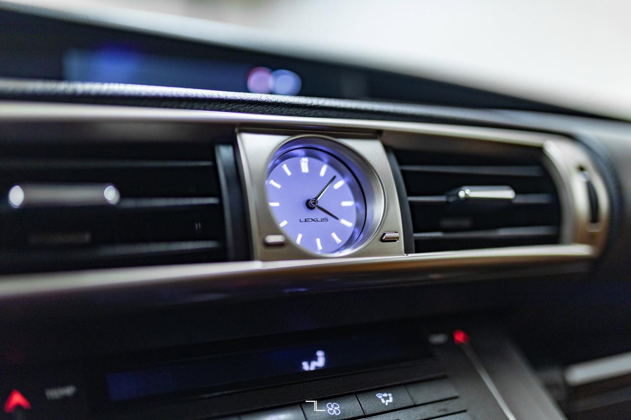 2016 Lexus IS 300 AWD Luxury Leather Roof BCam Red Deer AB