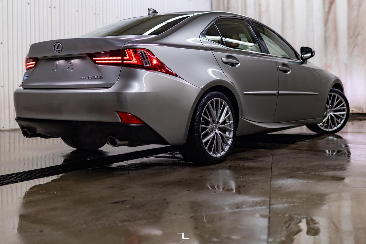 2016 Lexus IS 300 AWD Luxury Leather Roof BCam Red Deer AB