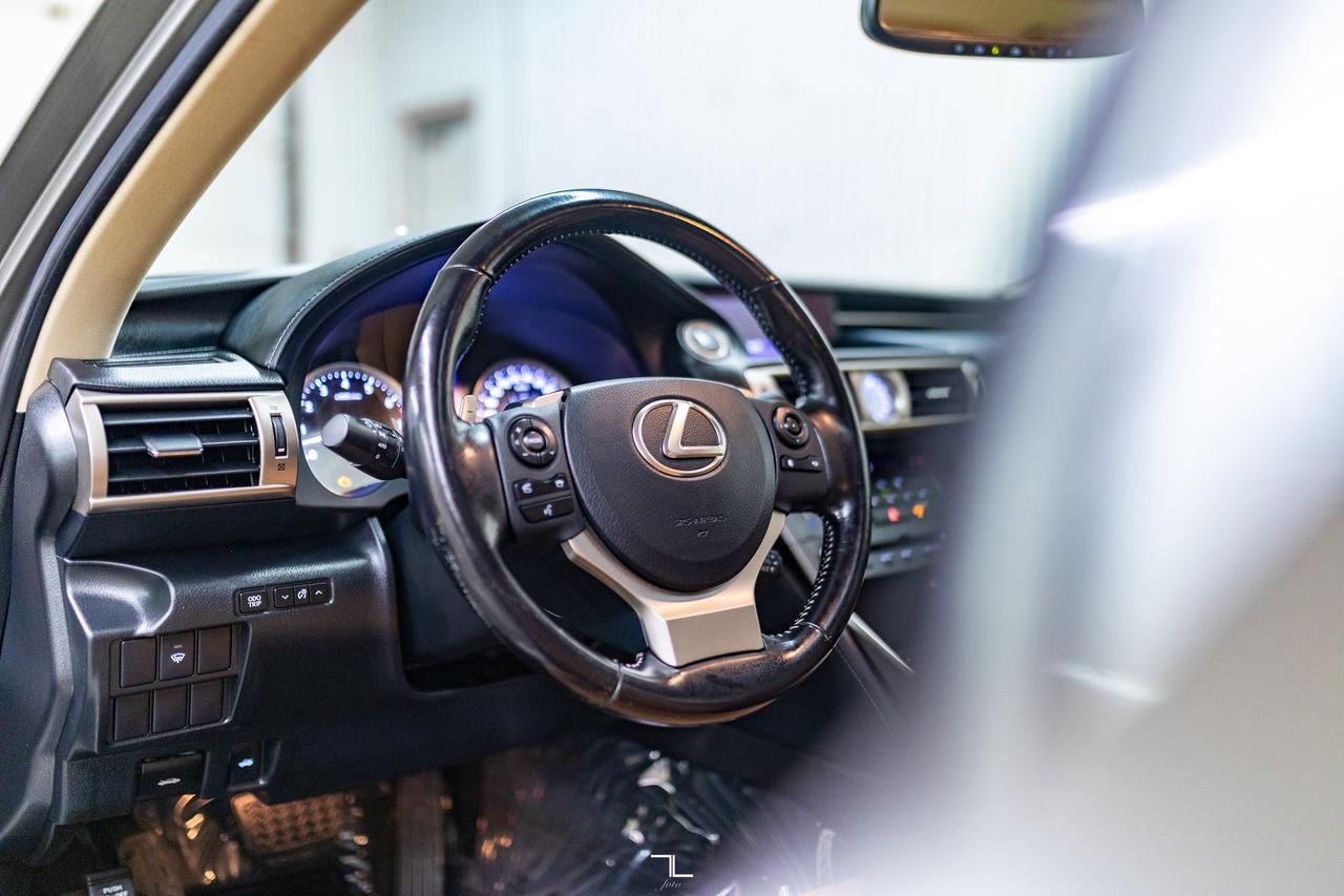 2016 Lexus IS 300 AWD Luxury Leather Roof BCam Red Deer AB