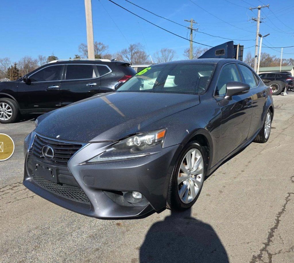 2016 Lexus IS