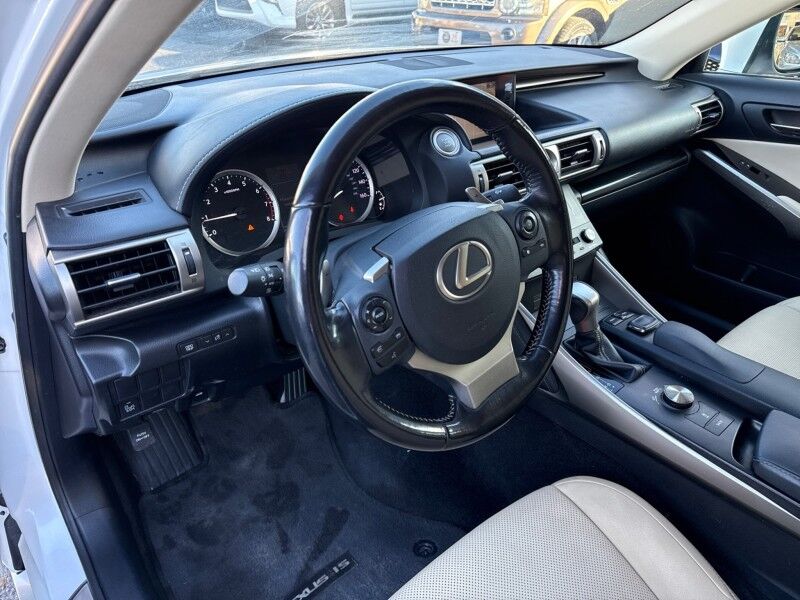2016 Lexus IS 300 Sedan AWD w/ Premium and Navigation Arlington VA
