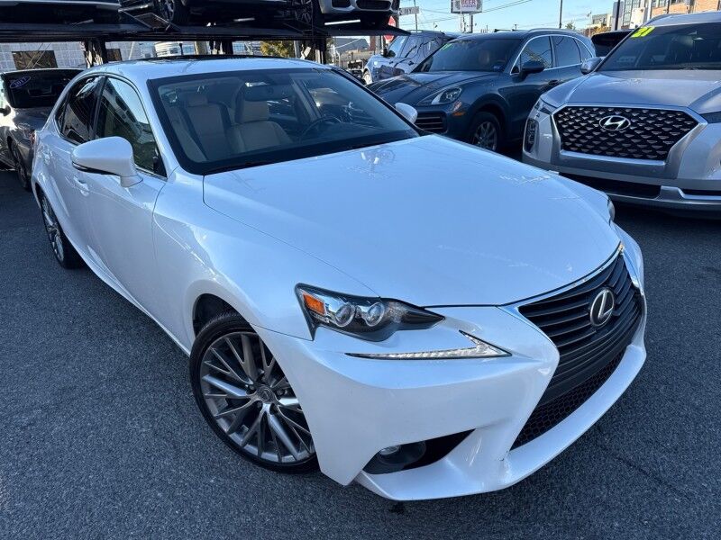 2016 Lexus IS 300 Sedan AWD w/ Premium and Navigation Arlington VA