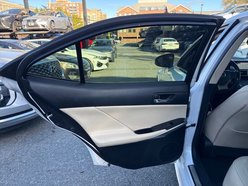 2016 Lexus IS 300 Sedan AWD w/ Premium and Navigation Arlington VA