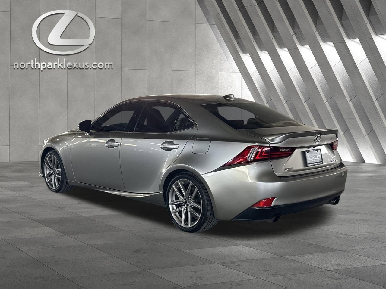 2016 Lexus IS 350