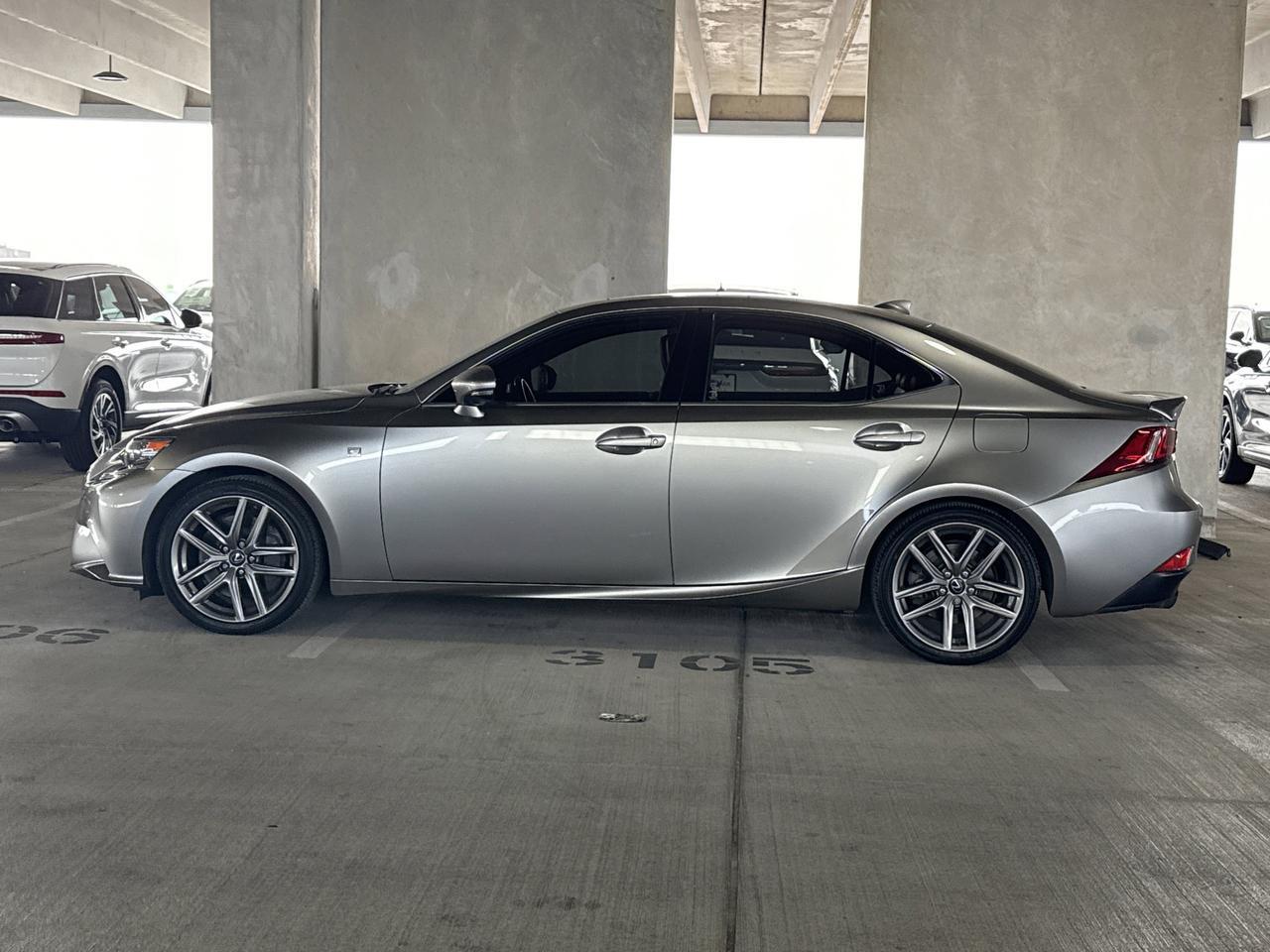 2016 Lexus IS 350